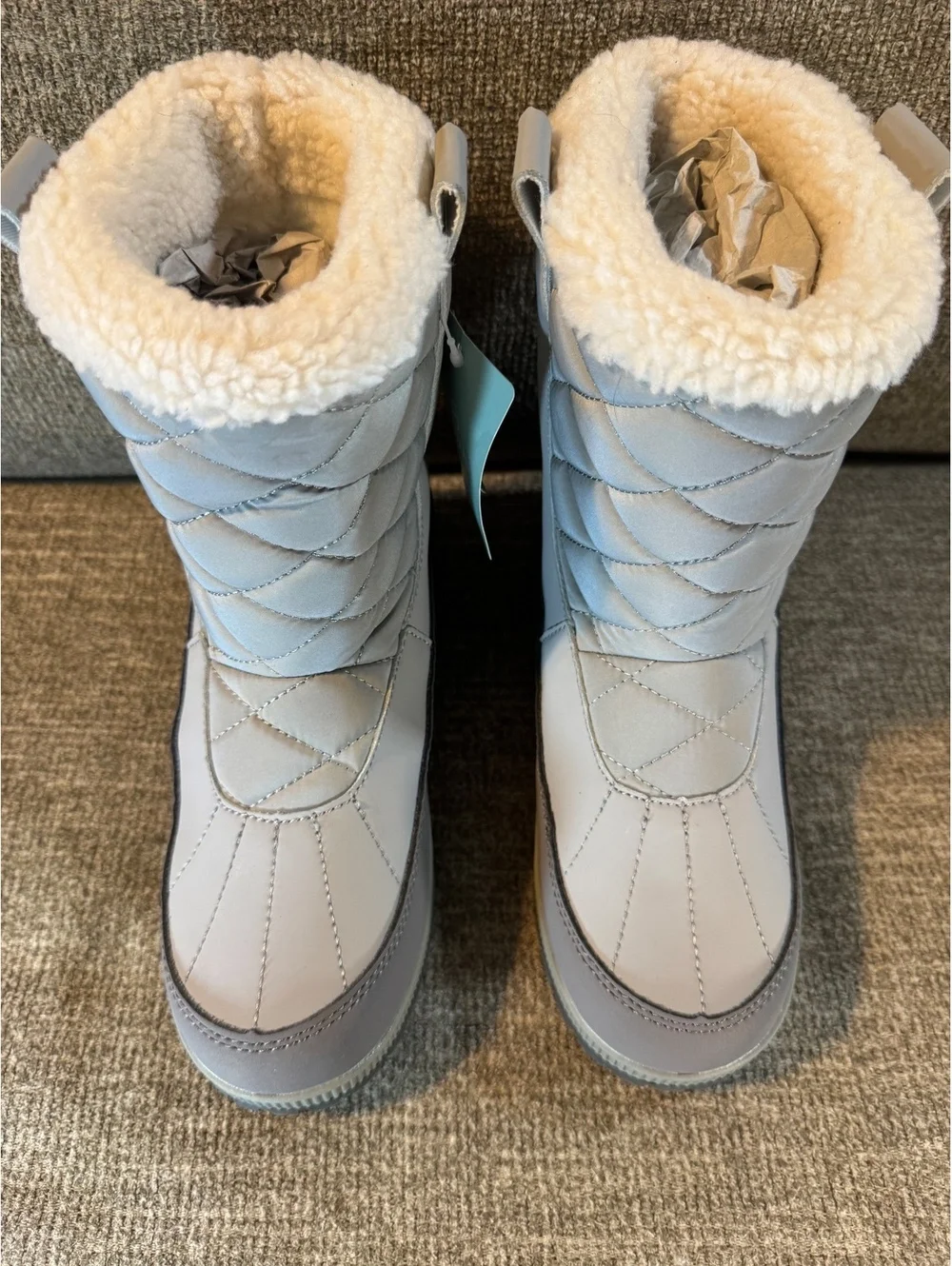 NWT Magellan Outdoors Grey Quilted Waterproof Winter Snow Boots - Size 7B